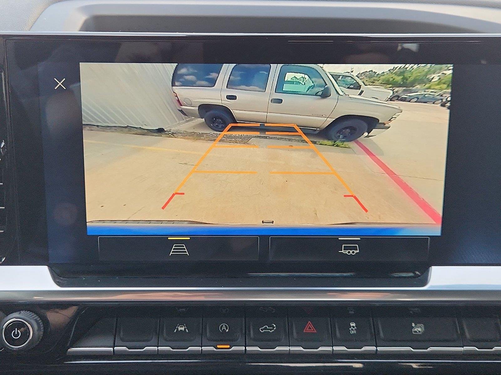 2022 Chevrolet Silverado 1500 LT - Photo 15