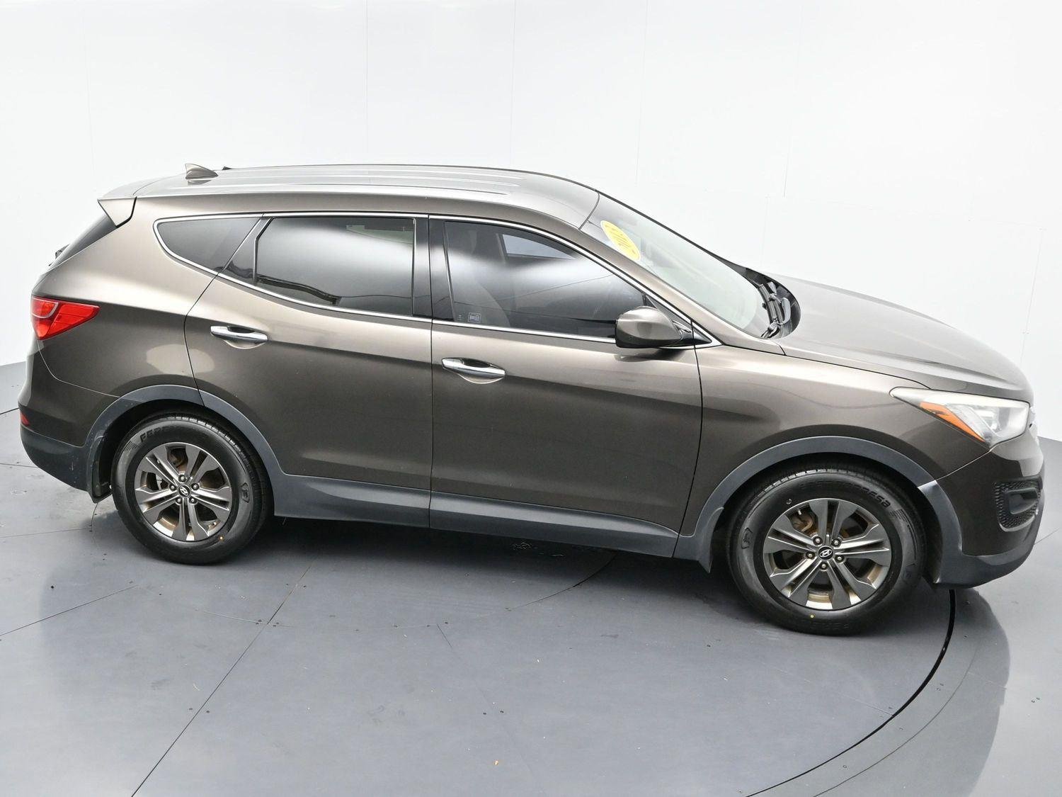 Used 2013 Cabo Bronze Hyundai Sport image 35