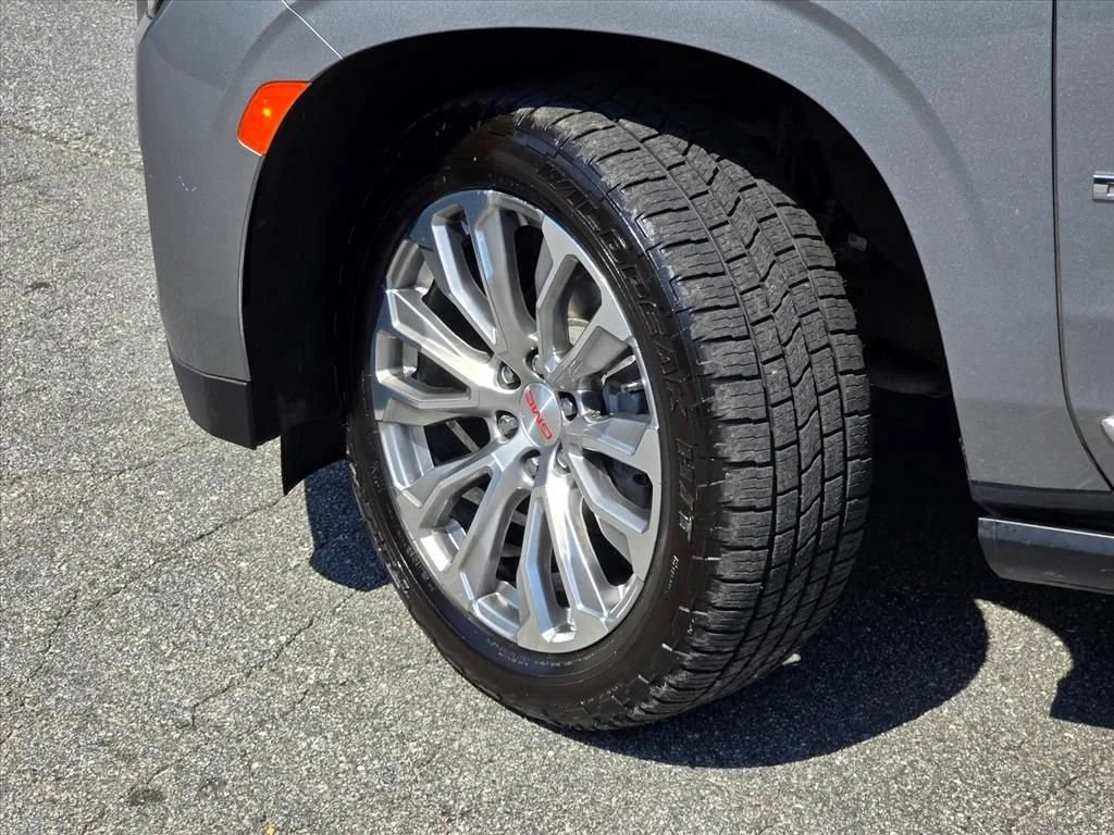 Used 2023 Sterling Metallic GMC Denali image 27