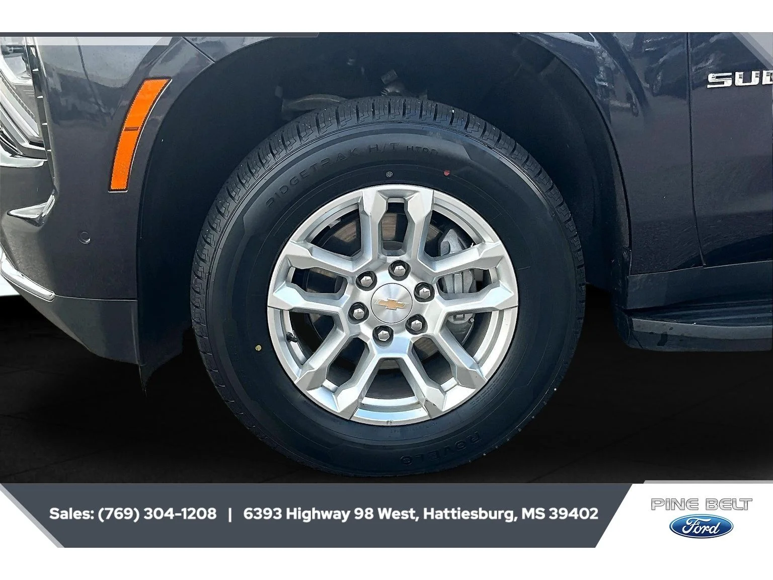 Certified Used 2025 Dark Ash Metallic Chevrolet LT image 7