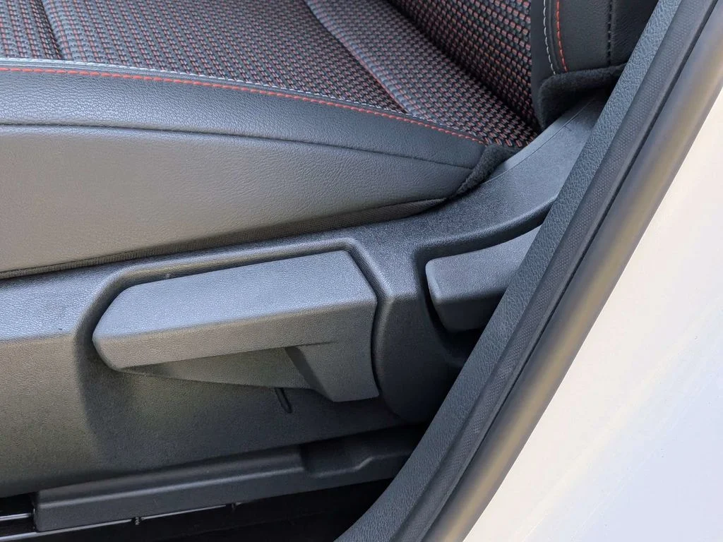 New 2026 White Nissan SR image 17