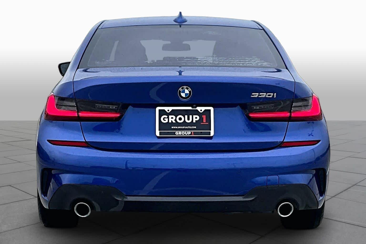 Used 2020 Portimao Blue Metallic BMW 330i image 4