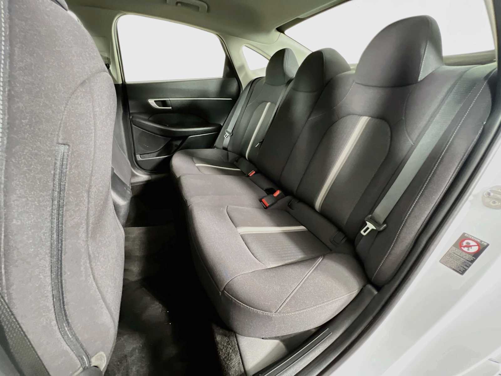 Used 2023 Serenity White Hyundai SE image 23