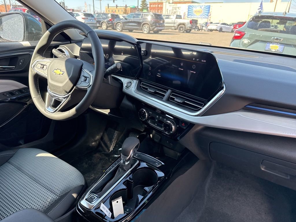 2026 Chevrolet Trax LT - Photo 33