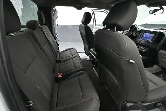 Used 2019 White Ford XL image 33