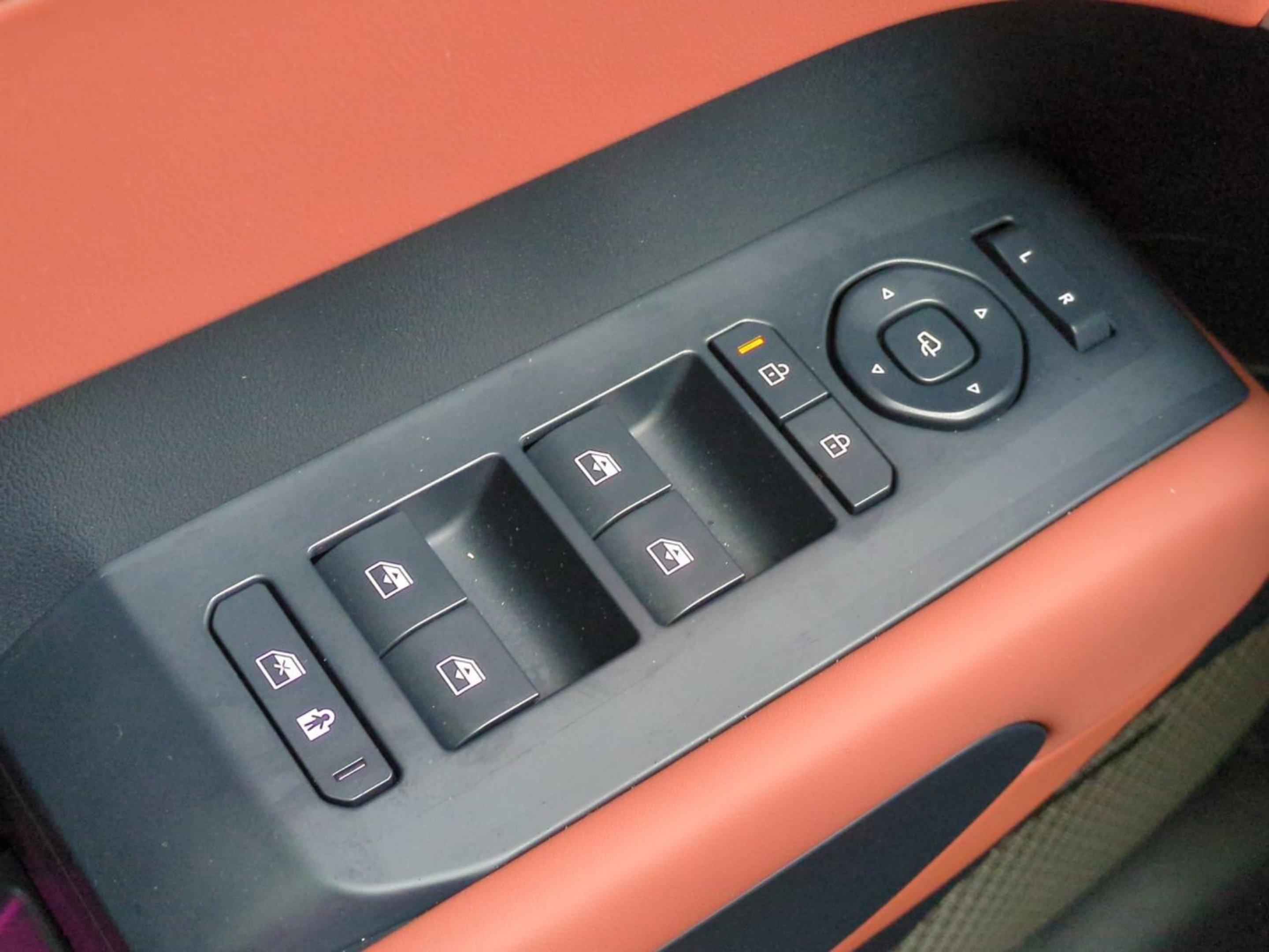 New 2027 Ebony Black Kia SX image 24