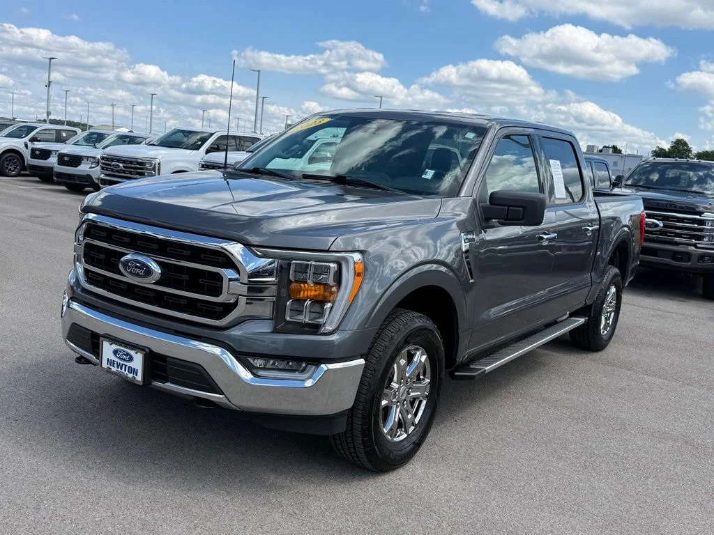 Certified Used 2023 Gray Ford XLT image 38