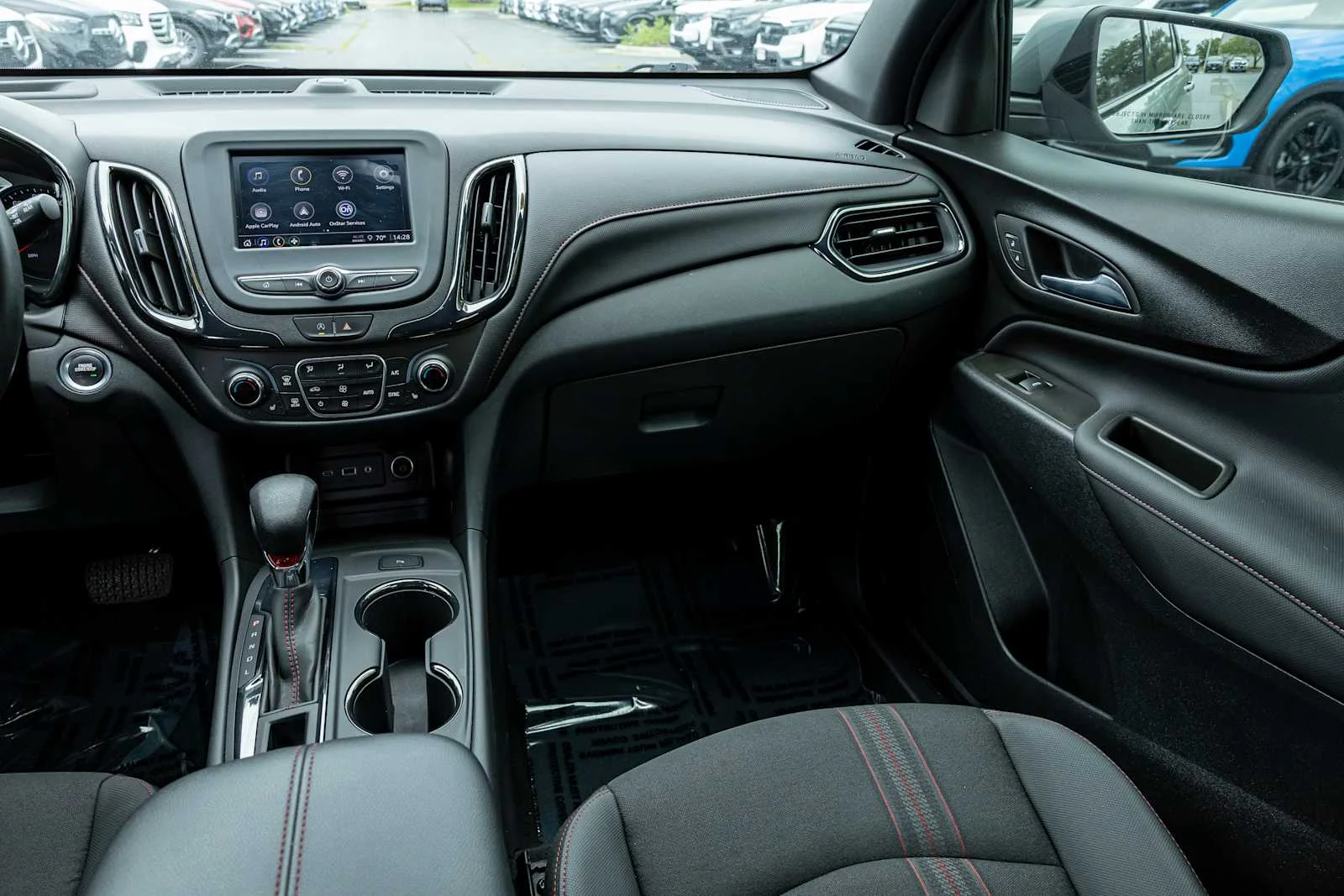 2023 Chevrolet Equinox RS - Photo 11