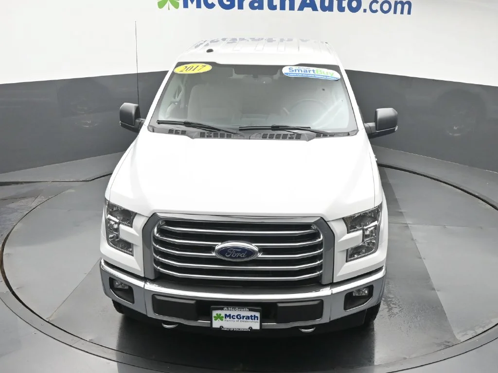 Used 2017 White Ford XLT image 27