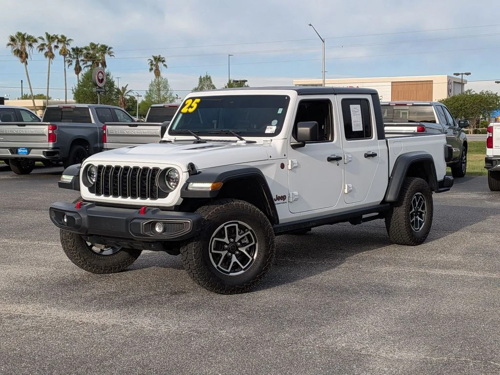 2025 Jeep Gladiator