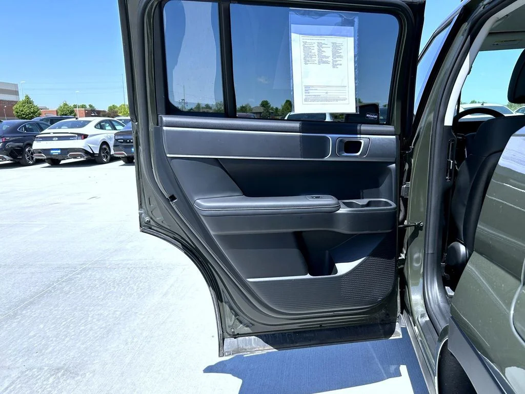 Used 2026 Green Hyundai SEL image 23