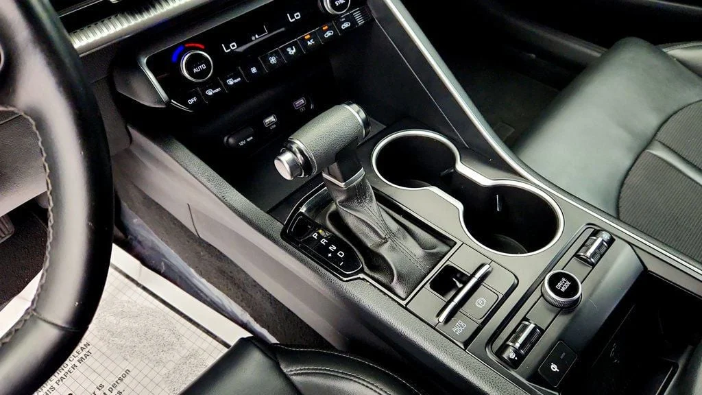 Used 2022 Ebony Black Kia GT-Line Automatic AWD image 16