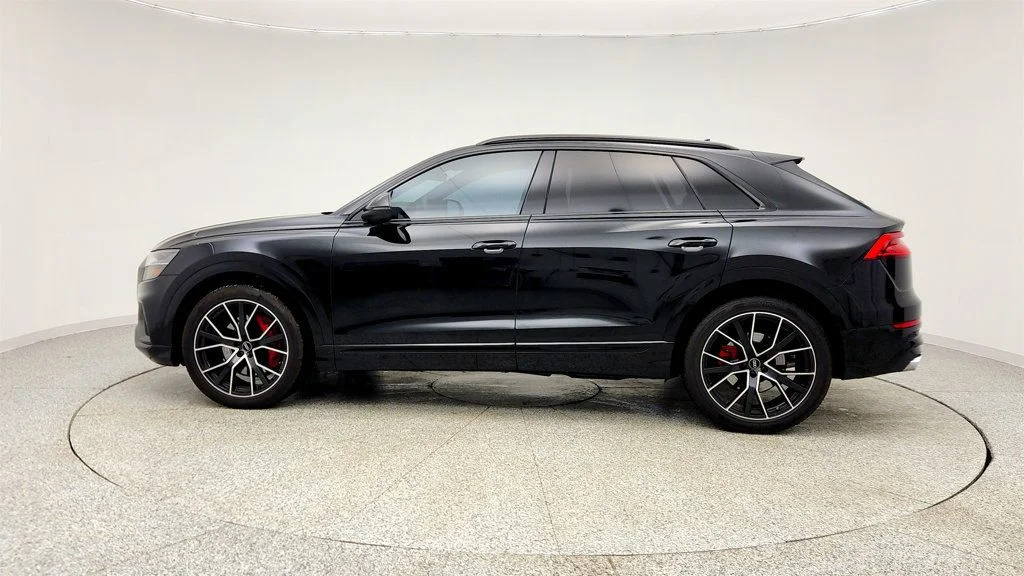 Used 2023 Mythos Black Metallic Audi Prestige 4.0 TFSI quattro with Sport, Black Optic & Luxury Pkgs image 8