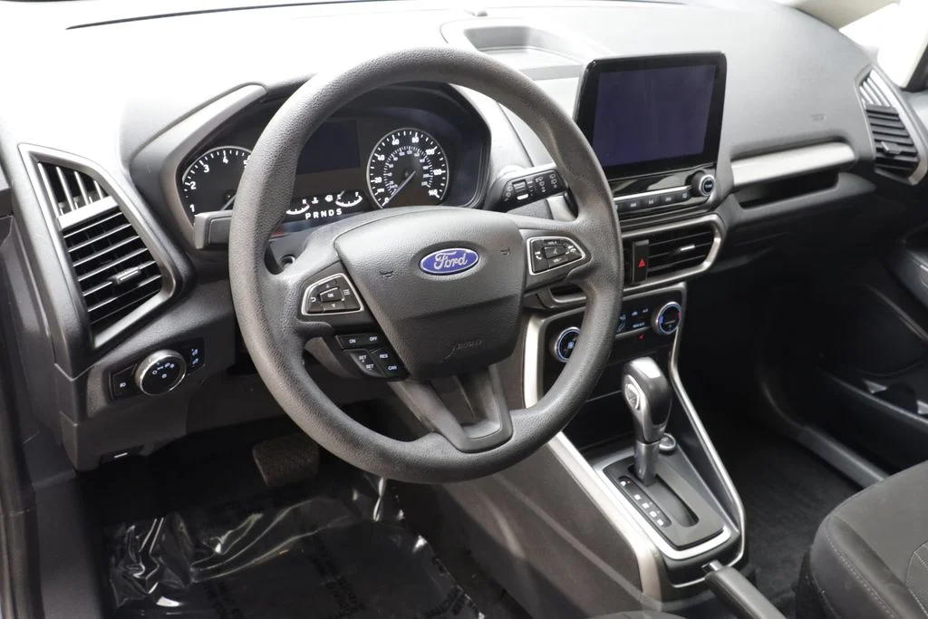 Used 2021 Smoke Metallic Ford SE image 7