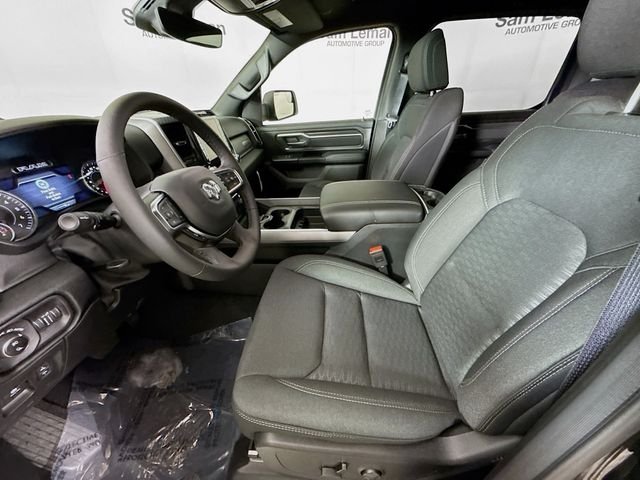 New 2026 Diamond Black Crystal Pearl-Coat Exterior Paint RAM Big Horn/Lone Star image 19