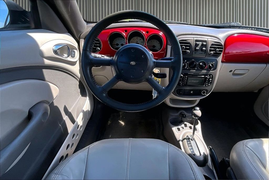 Used 2005 Red Chrysler Touring image 6