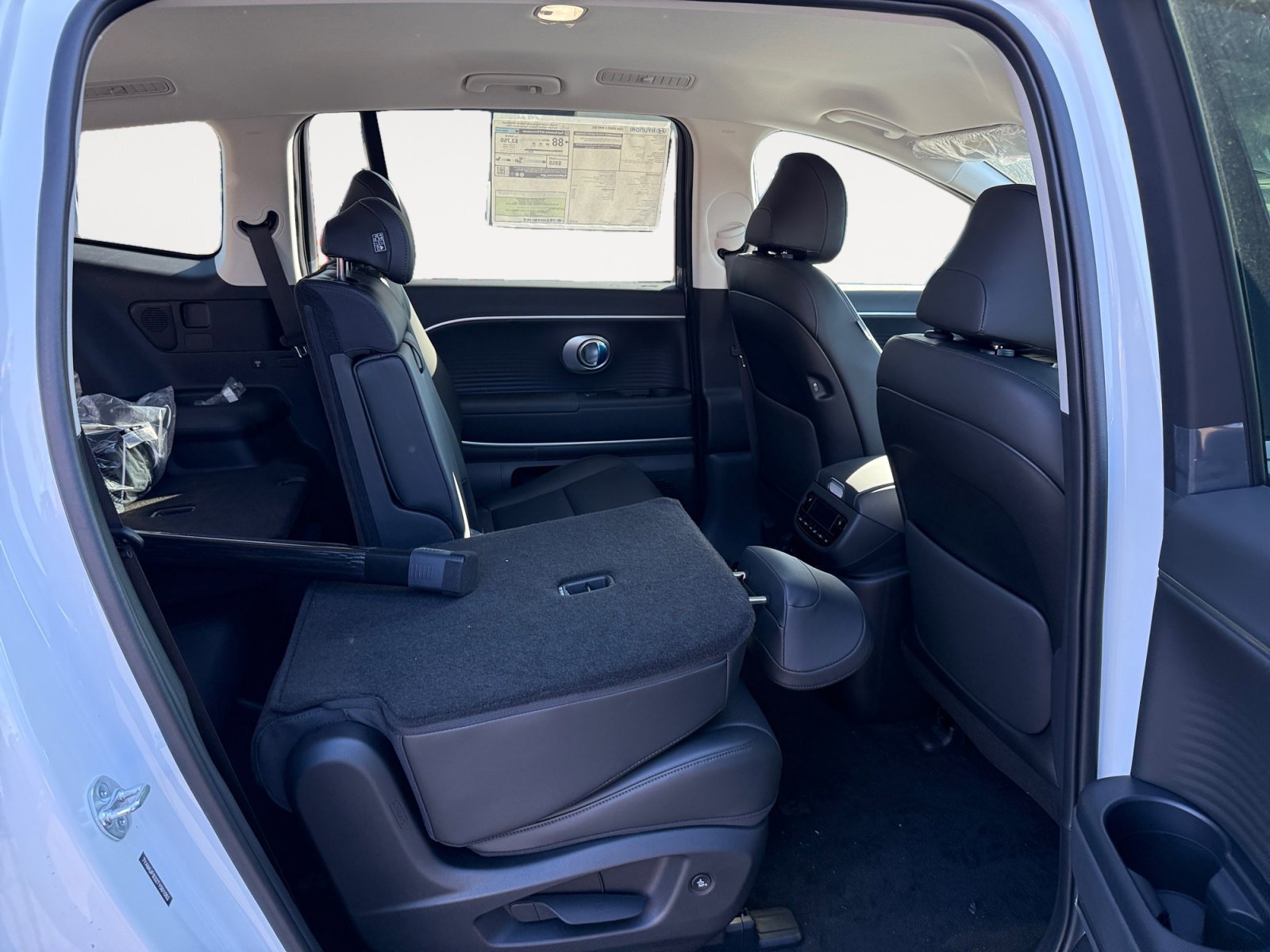 2026 Hyundai IONIQ 9 SEL - Photo 18