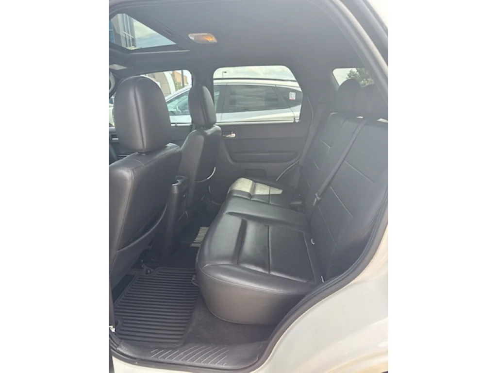 Used 2010 White Suede Ford Limited image 8