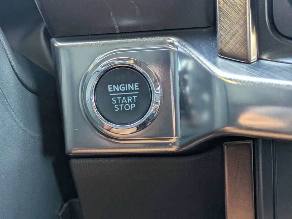 New 2026 Star White Metallic Tri-Coat Ford King Ranch image 34