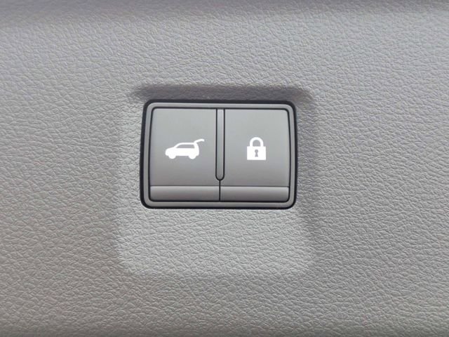 Used 2027 Gray INFINITI LUXE image 13