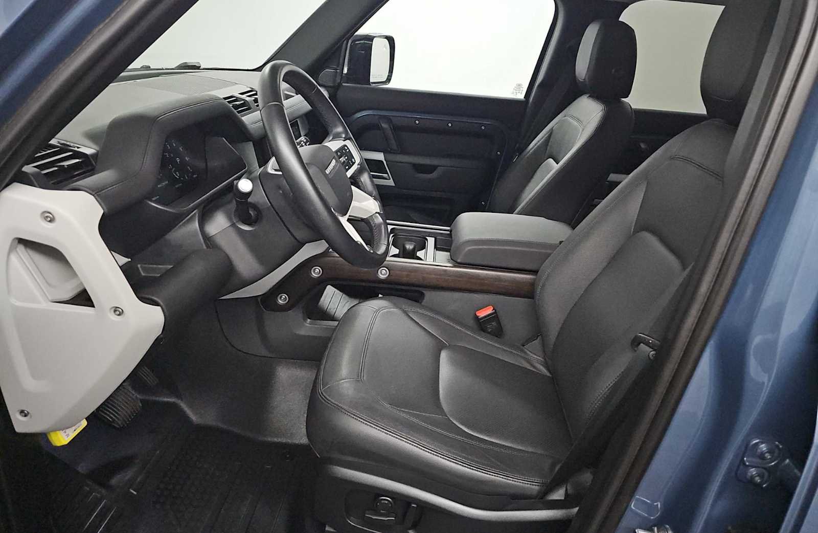 Certified Used 2024 BLUE Land Rover S image 5