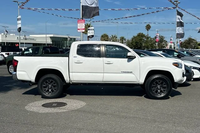 Used 2023 White Toyota SR5 image 3