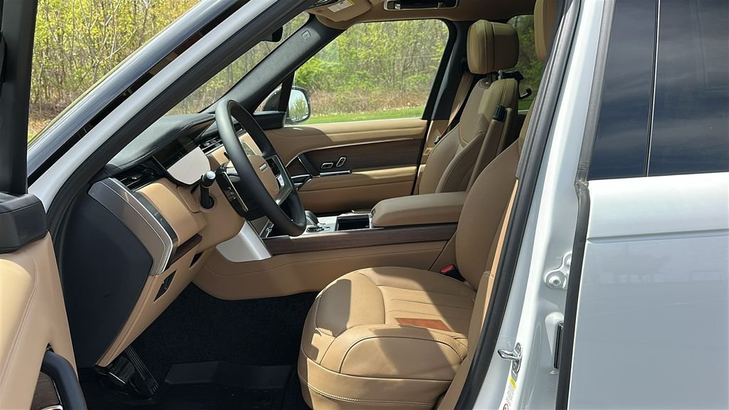 2026 Land Rover Range Rover SE - Photo 10
