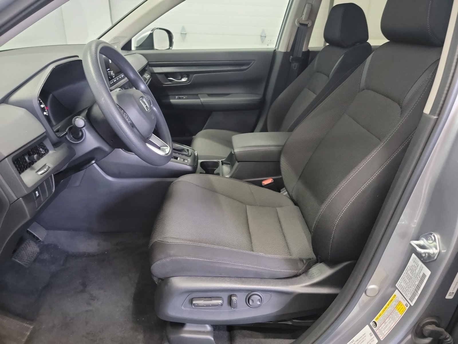 Certified Used 2024 Lunar Silver Metallic Honda EX image 12