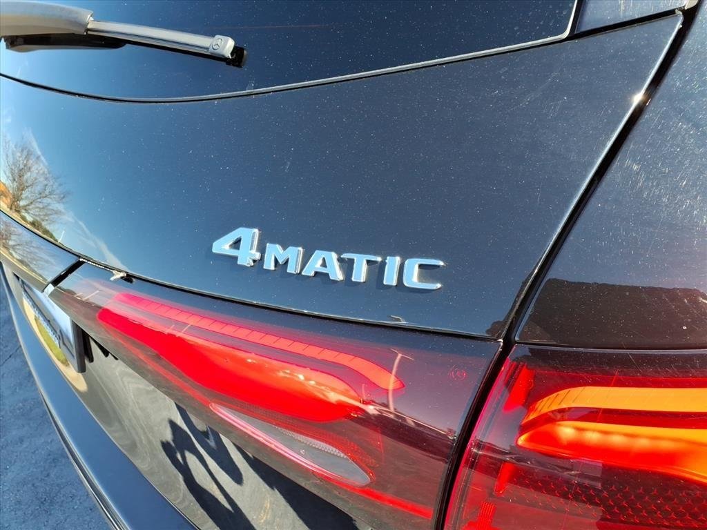 Used 2023 Black Mercedes-Benz GLC 300 image 6