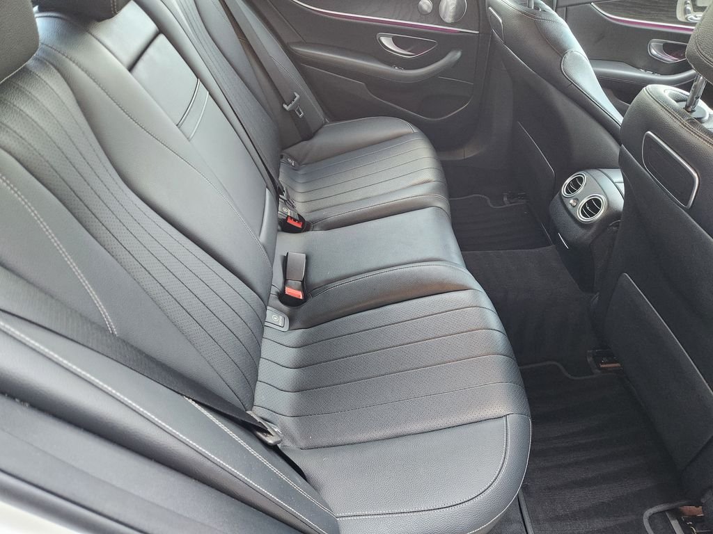 Used 2018 Polar White Mercedes-Benz E 300 image 32