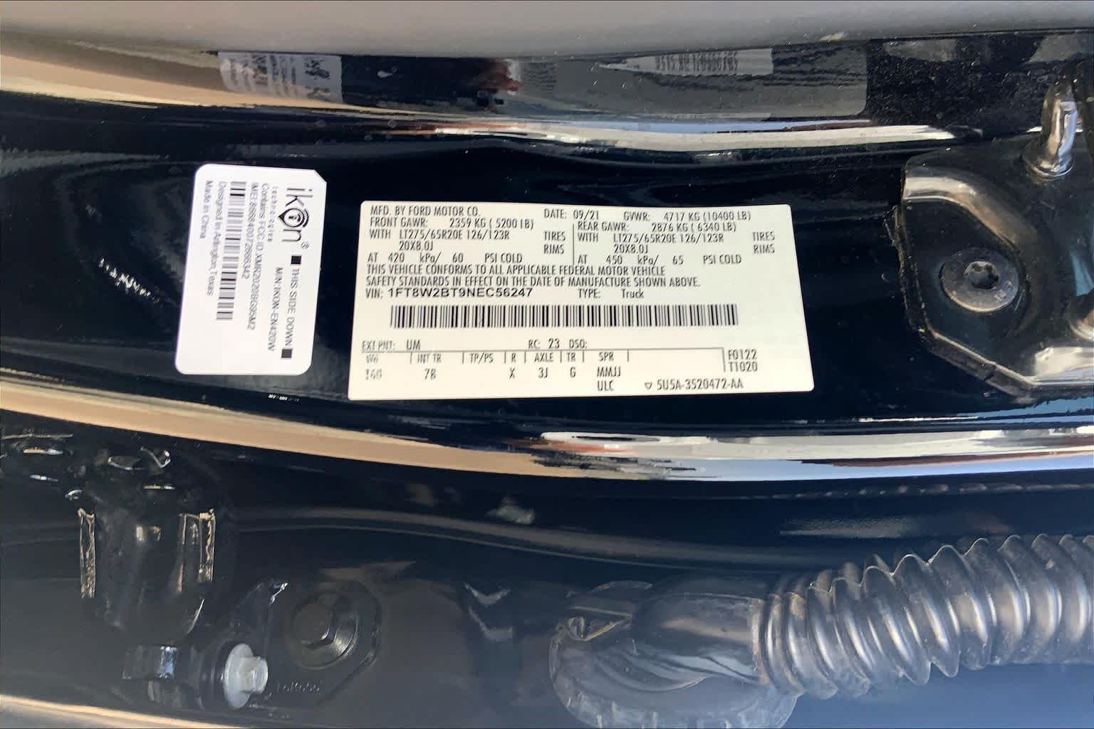 Certified Used 2022 Agate Black Metallic Ford Platinum image 37