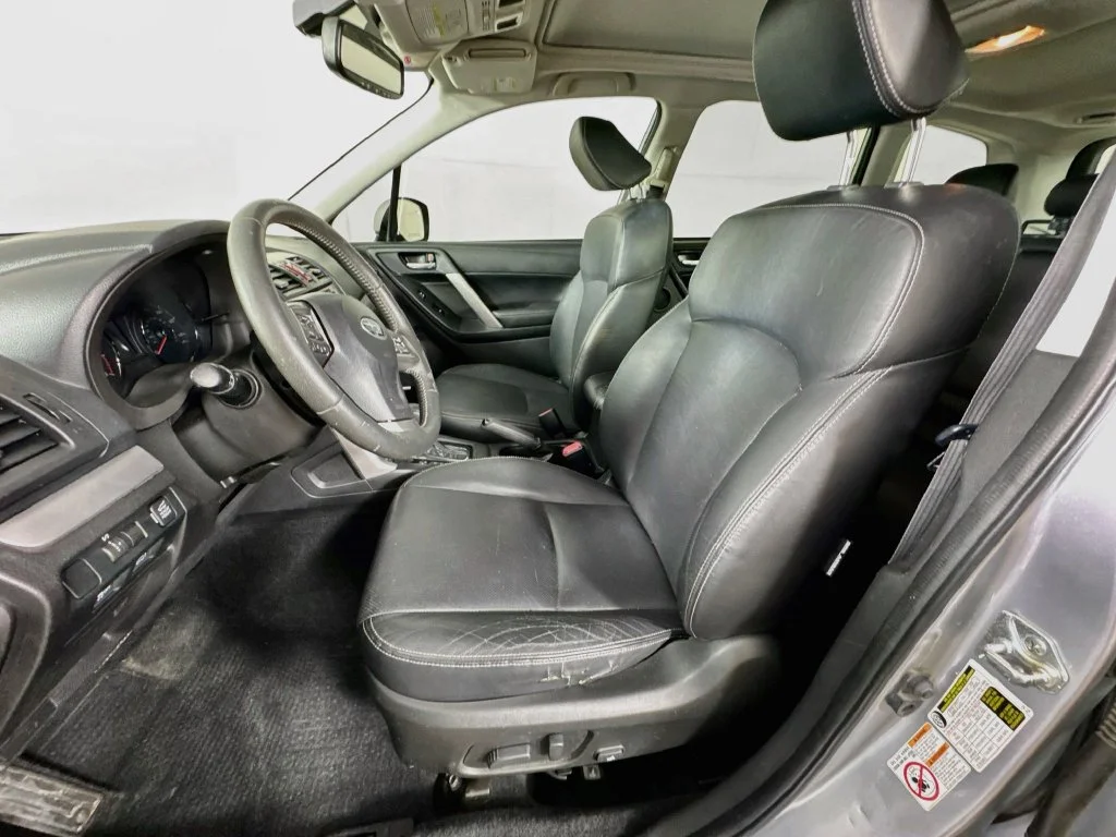 Used 2015 Silver Subaru 2.5i Touring image 25