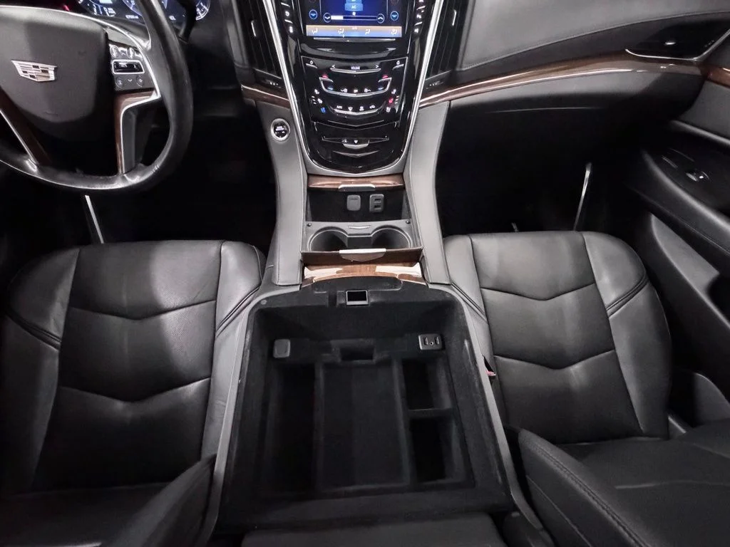 Used 2020 Gray Cadillac Luxury image 26