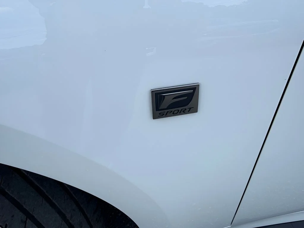 Used 2024 White Lexus 500 F SPORT Performance Premium image 11