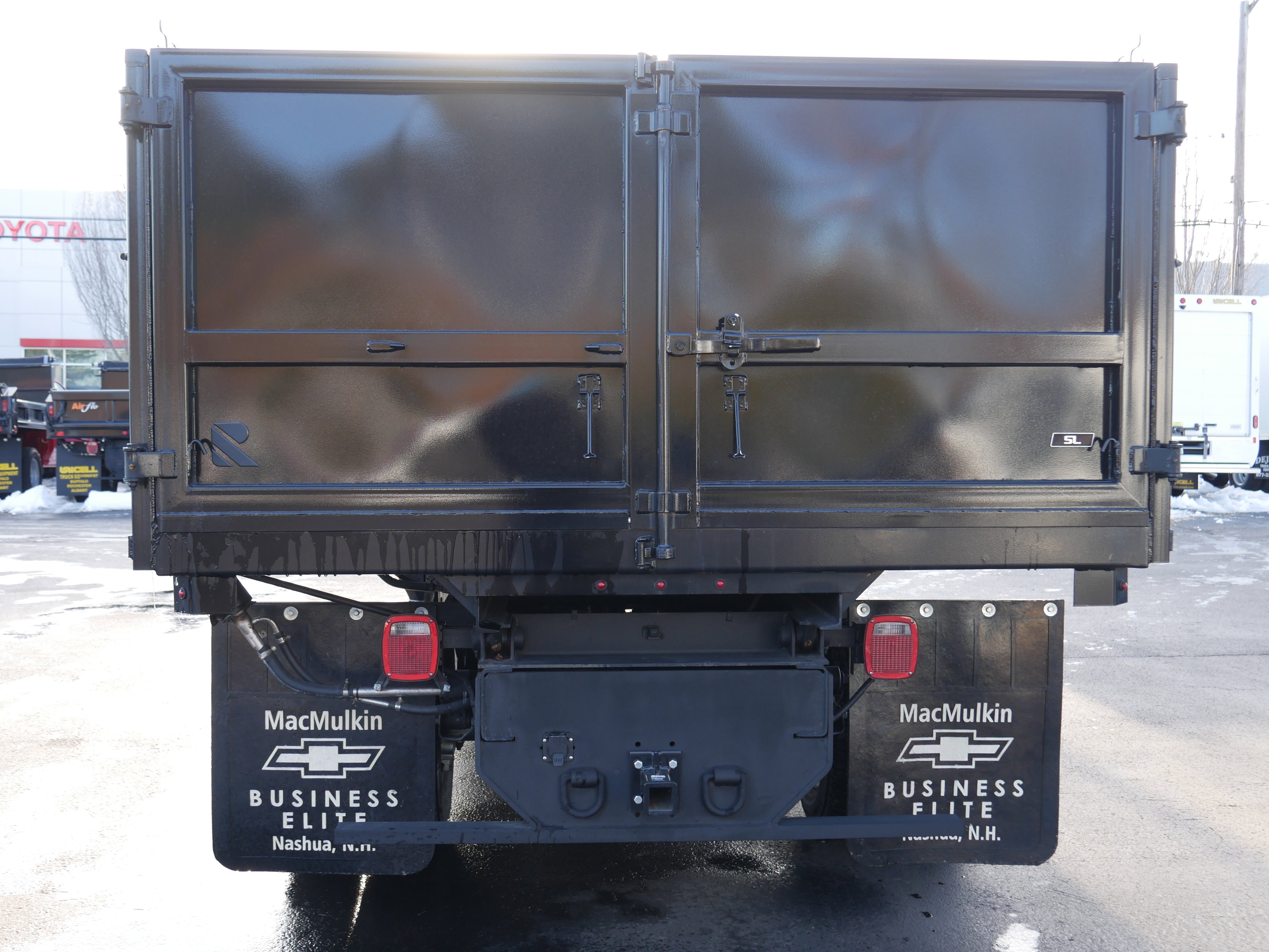 2025 Chevrolet Silverado 3500 HD Work Truck - Photo 6