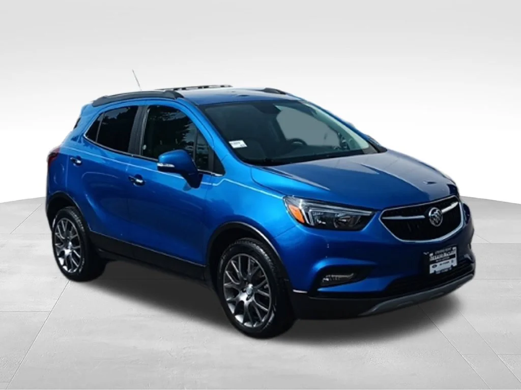 Used 2018 Brilliant Blue Metallic Buick Sport Touring image 9