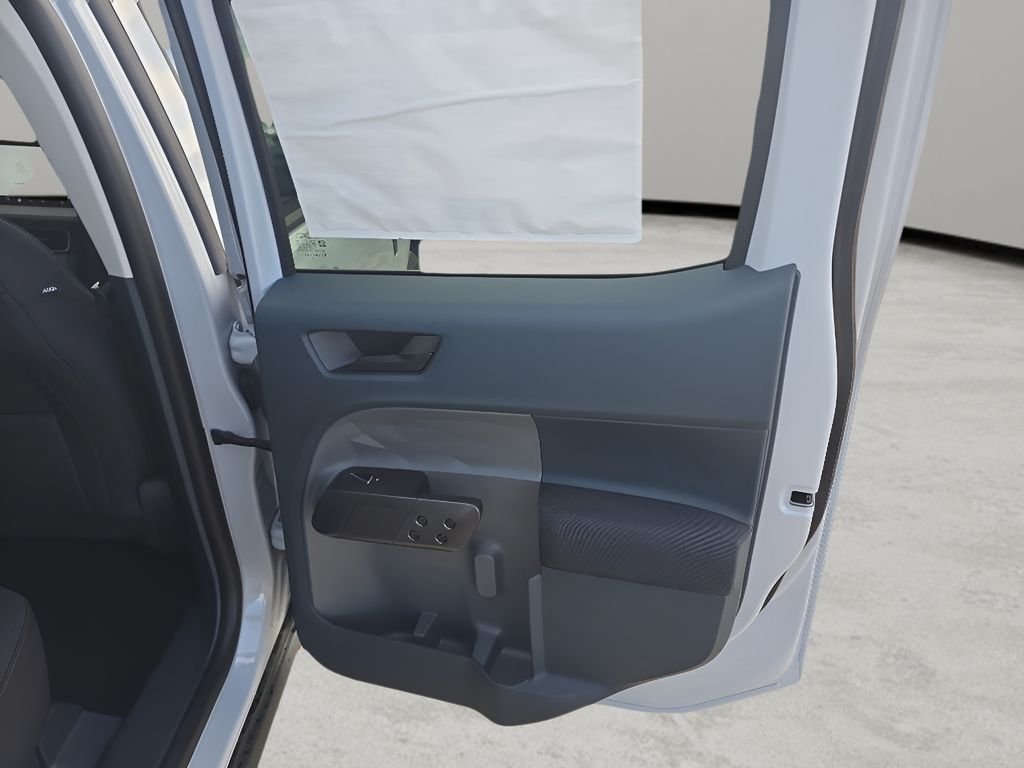 New 2026 Space White Metallic Ford XL image 34