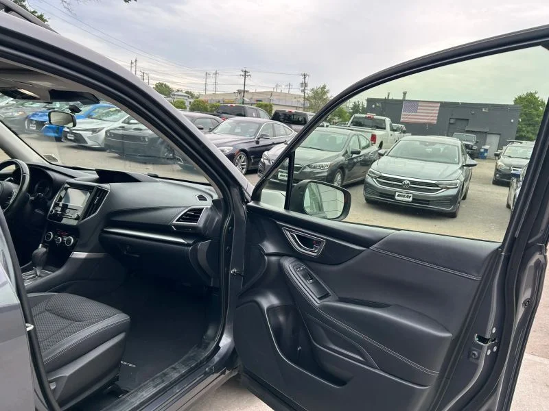 Used 2022 Gray Subaru Premium Sport Utility 4D image 19