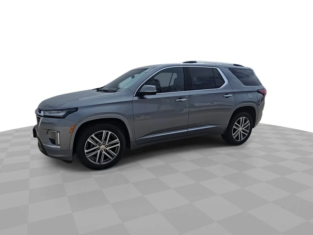Certified Used 2023 Gray Chevrolet High Country image 4