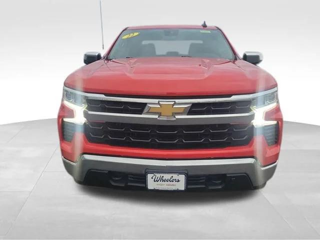 Used 2022 Red Hot Chevrolet LT image 9