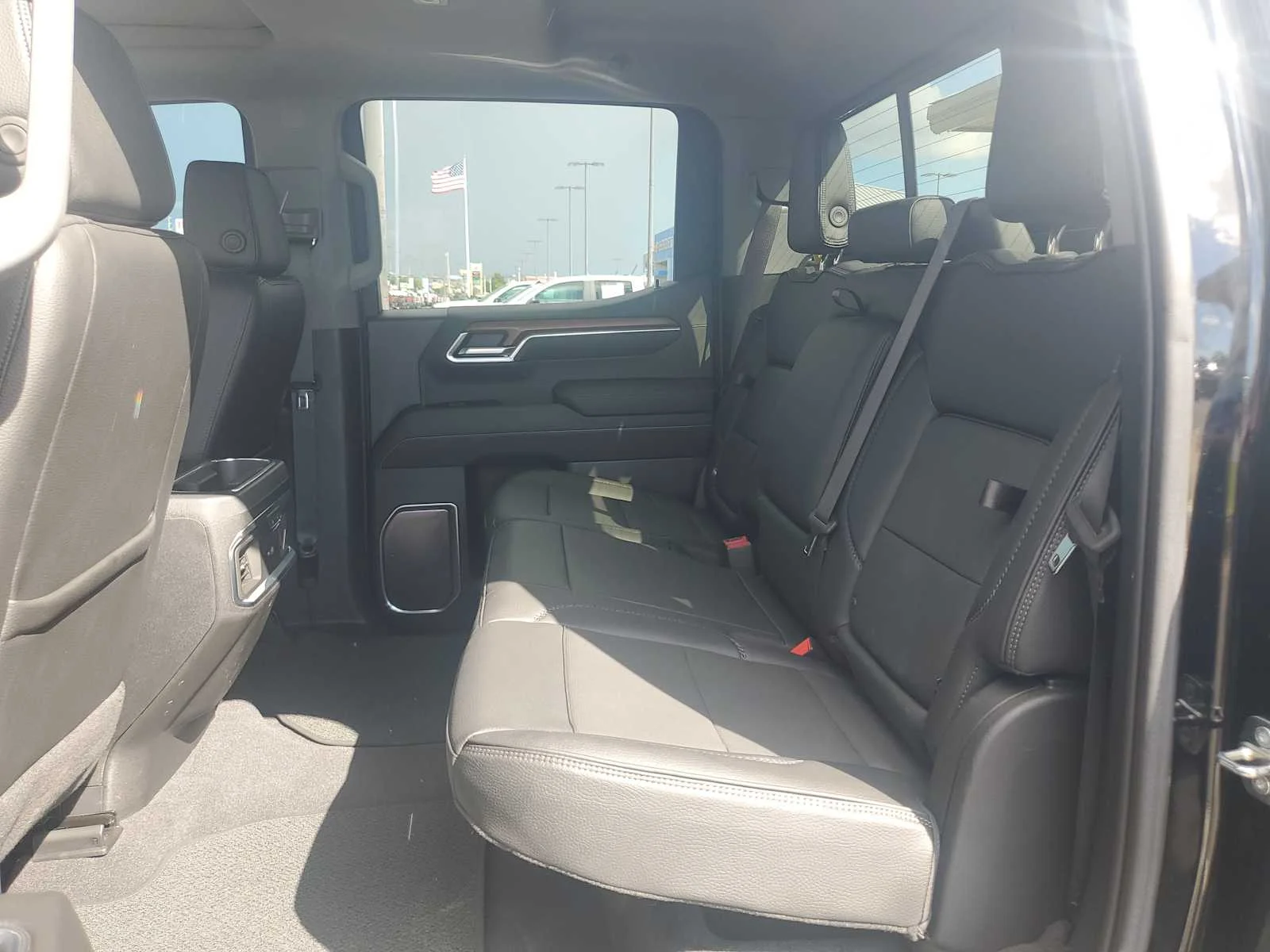 Used 2023 ONYX BLACK GMC Denali image 21