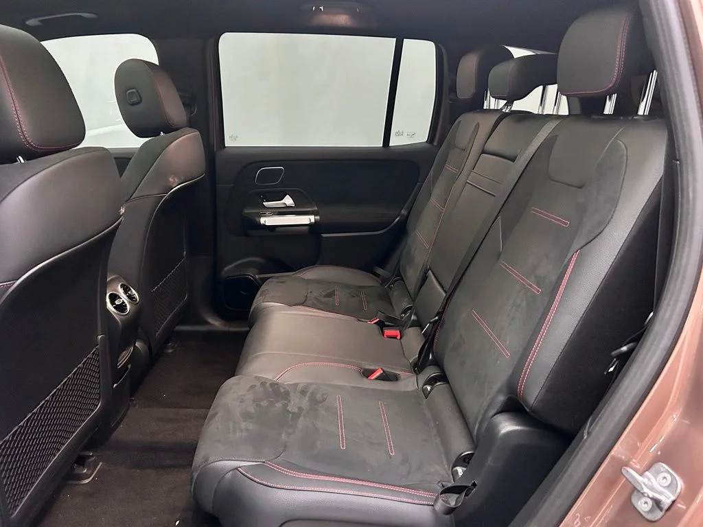 Used 2023 Gold Mercedes-Benz 300 image 14