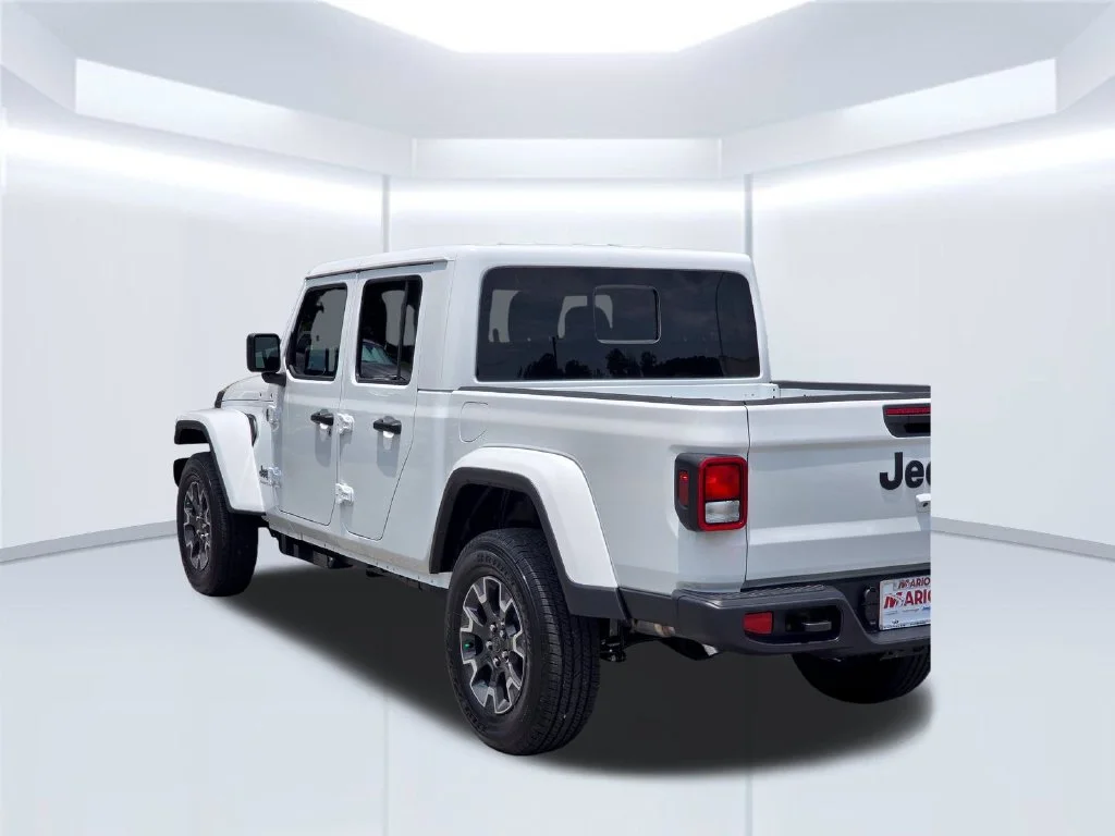 New 2026 White Jeep Sahara image 41
