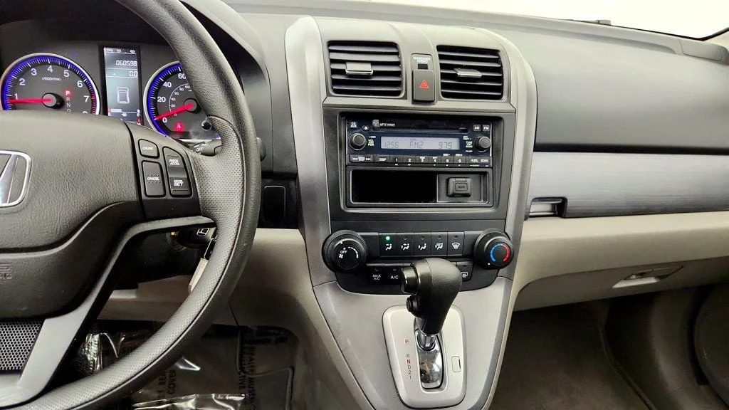 Used 2009 Glacier Blue Metallic Honda 2WD 5dr LX image 17