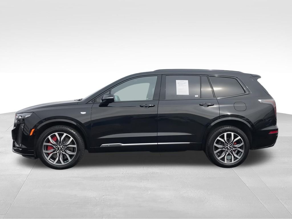 Used 2023 Black Cadillac Sport image 5