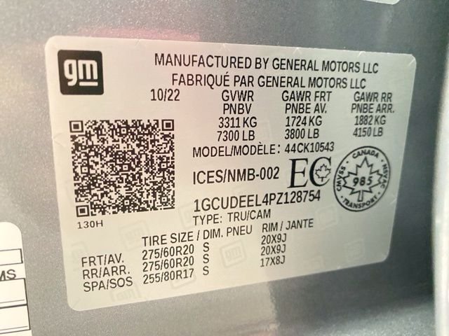 Used 2023 Gray Chevrolet RST image 40