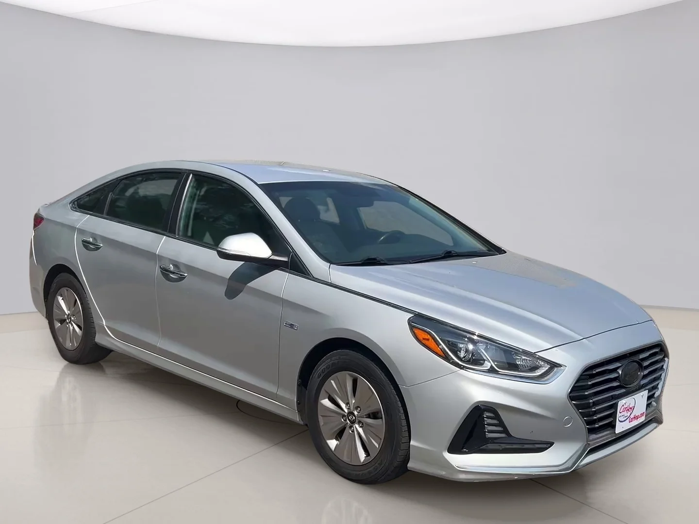 Used 2018 Silver Hyundai  image 7