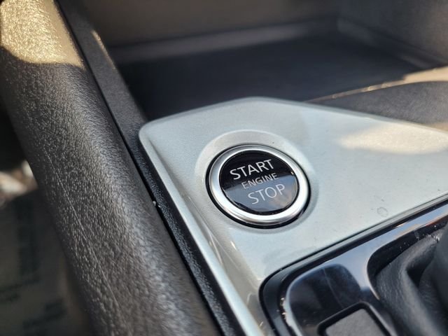 Used 2025 White Nissan 2.5 S image 26