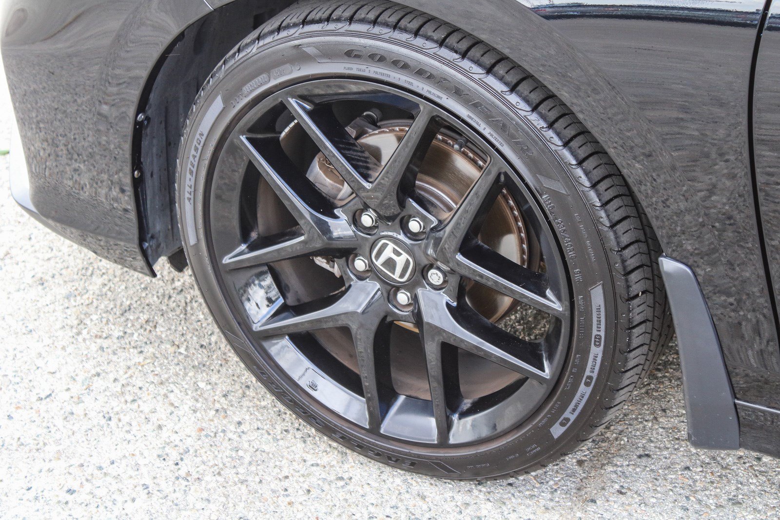 2025 Honda Civic Sport - Photo 40