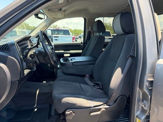 Used 2008 Gray Chevrolet LT image 14
